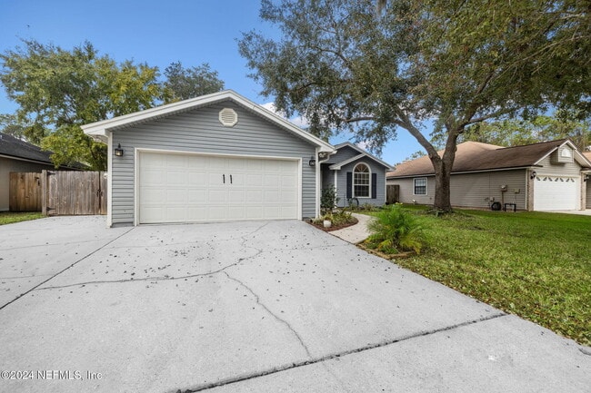 Foto del edificio - 12358 Carriage Crossing Ct