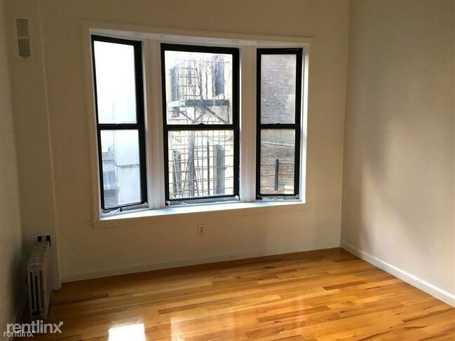 Building Photo - 600 W 138th St