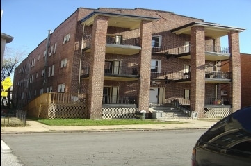 Building Photo - 2431 Callow Ave