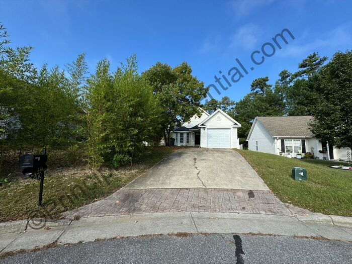 Foto principal - Ranch home with attached garage