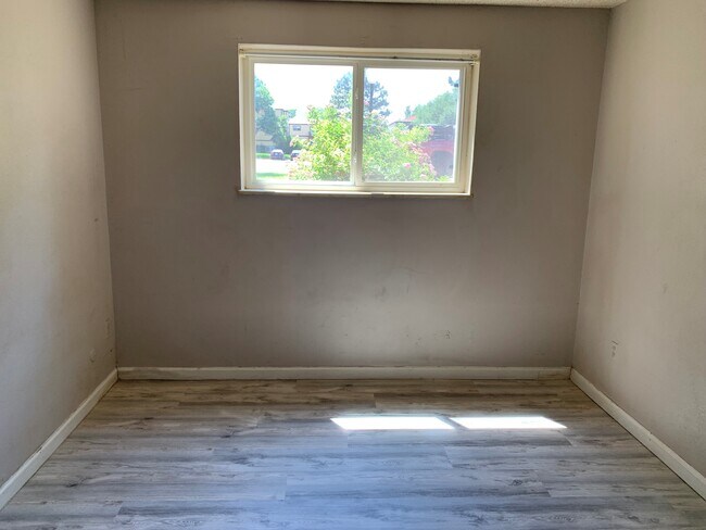 Foto del edificio - 16259 W 10th Ave