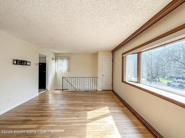 Foto del edificio - 57 E Stroud Ave