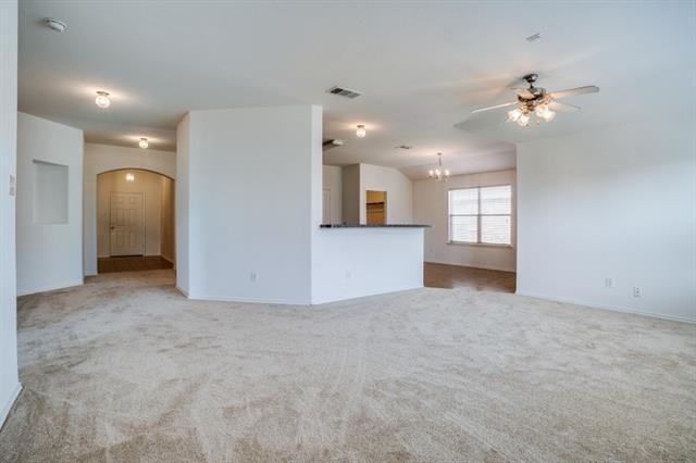 Foto del edificio - 143 Meadow Crest Dr