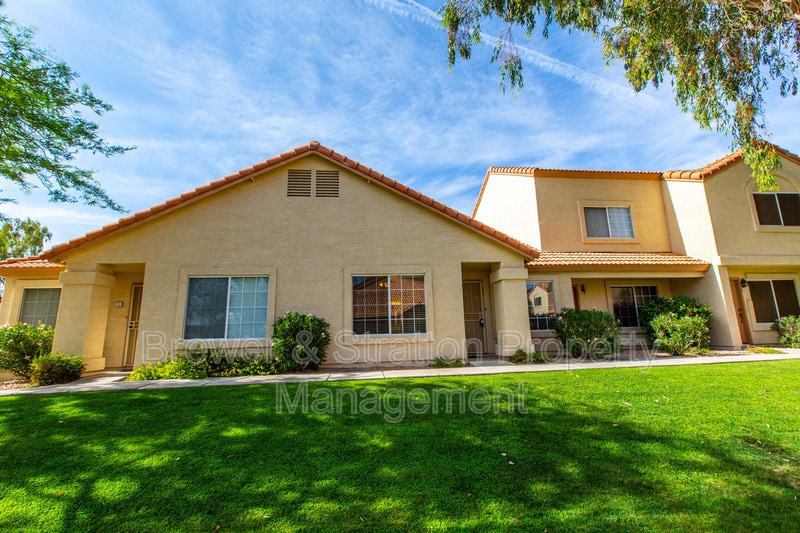 5808 E Brown Rd Unit Apt 32, Mesa, AZ 85205 Condo for Rent in Mesa