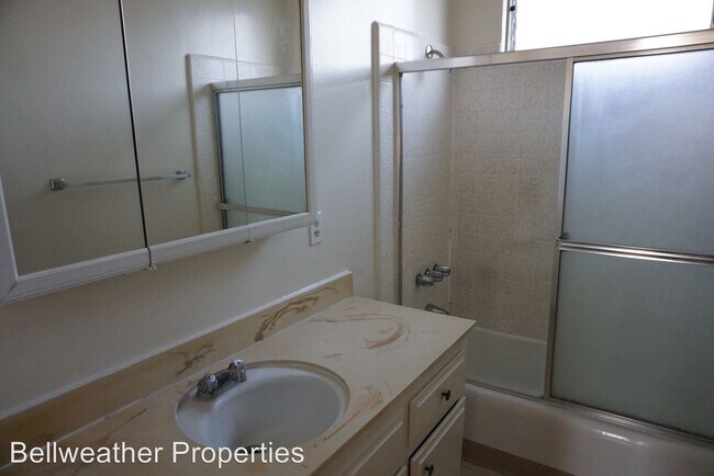 Foto del edificio - 1745 Redondo Ave