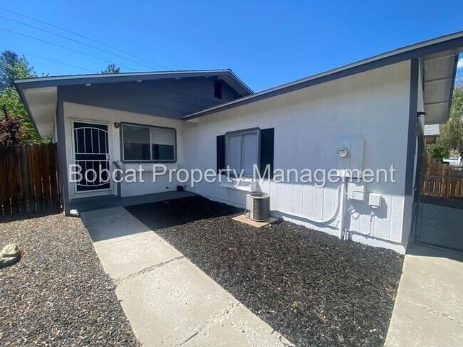 Foto del edificio - 3604 Imperial Wy