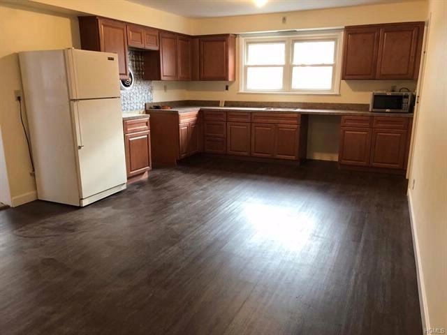 Primary Photo - 34 N Summit St