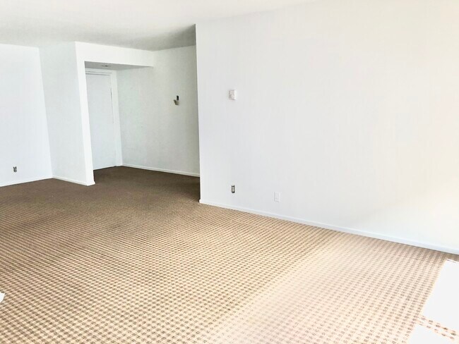 Foto del edificio - 1203 N Kings Rd