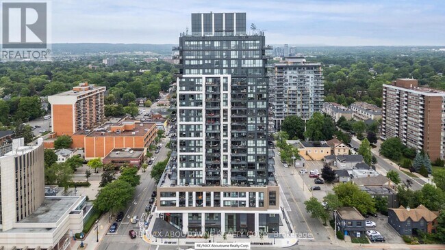 Photo du bâtiment - 2007 James St