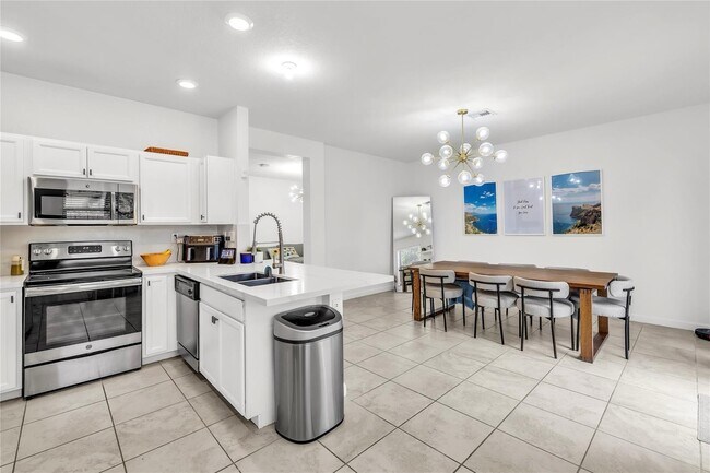 Foto del edificio - 18401 NW 89th Ct