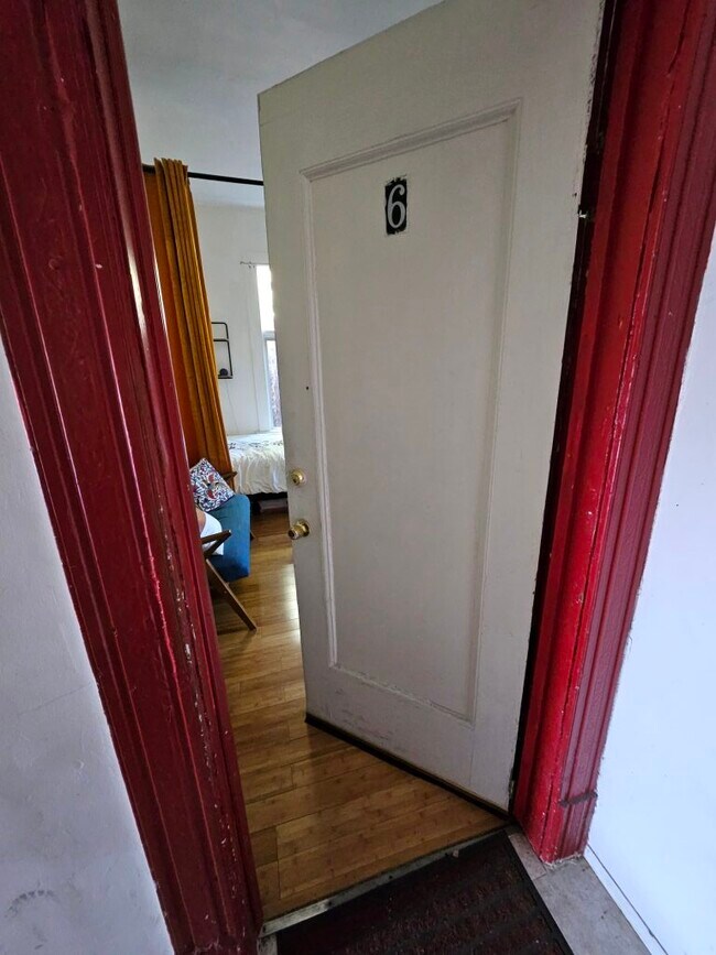 Foto del edificio - 1442 Lake Shore Ave