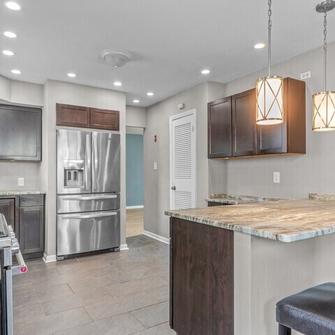 Foto del edificio - 3220 Deer Park Dr