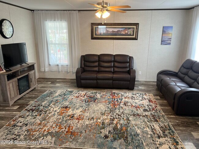 Foto del edificio - 194 Holiday Park Blvd NE