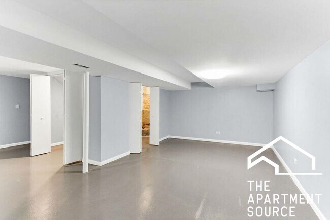 Building Photo - 8211 Kilpatrick Ave