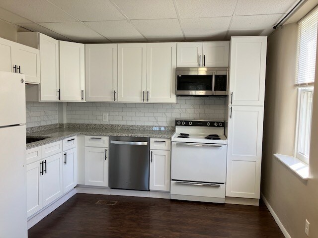 Foto del edificio - 1353 Irish Creek Rd