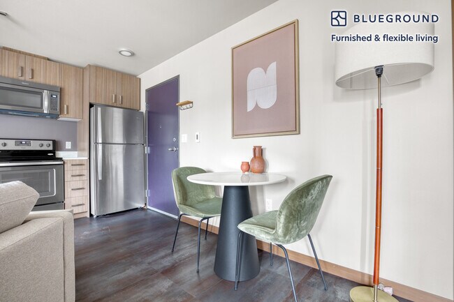 Foto del edificio - 1525 Harvard Ave