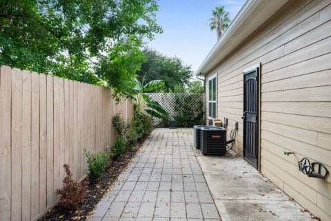 Building Photo - 13327 Bafing Dr