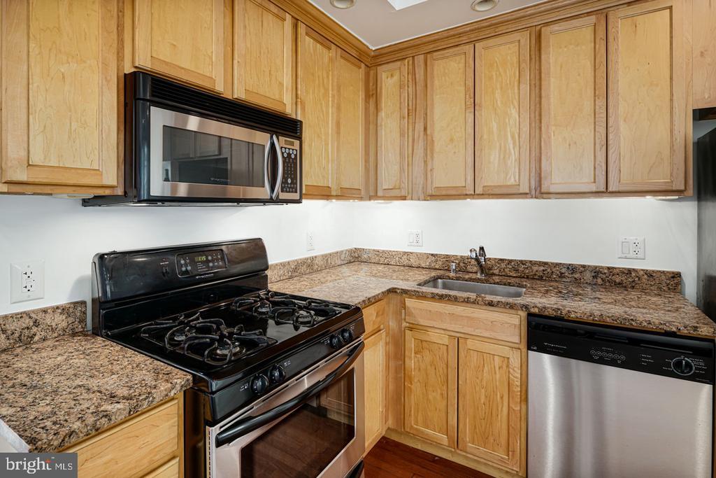 Foto principal - 632 Pine St