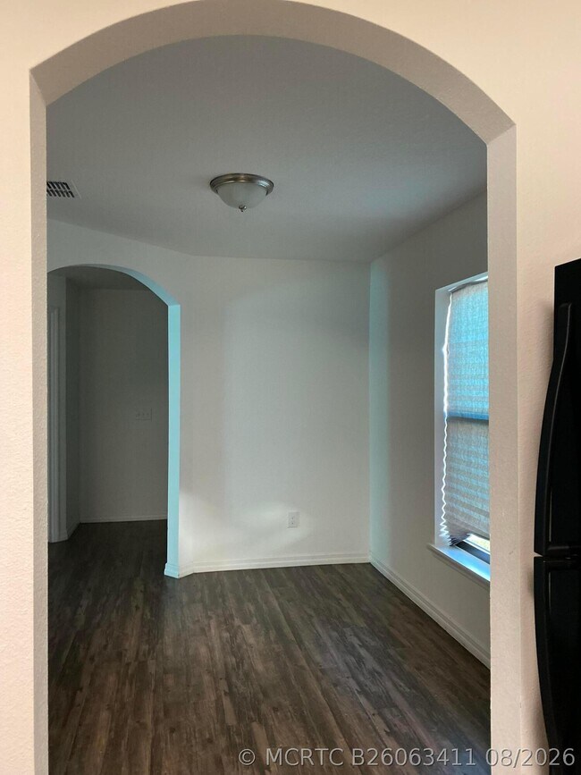 Building Photo - 2238 Caspian Dr