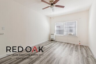 Building Photo - 404 N Coronado St