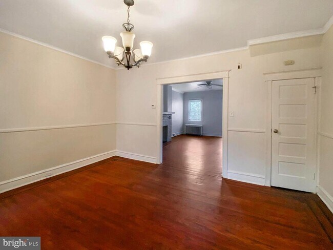 Foto del edificio - 5726 Florence Ave