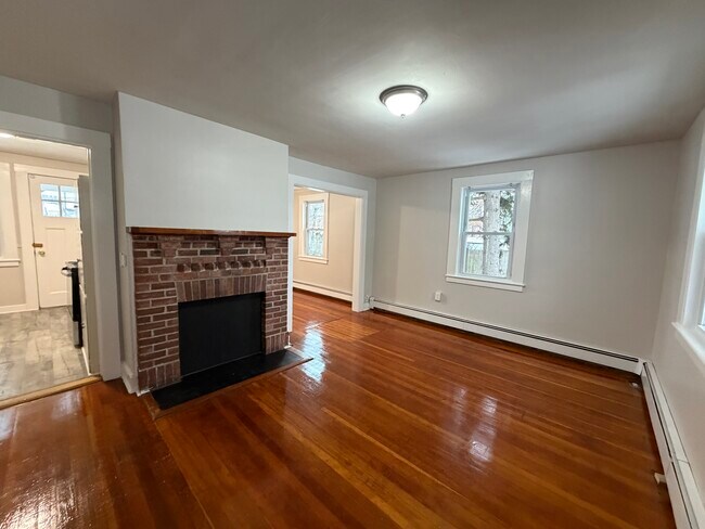 Foto del edificio - 34 Grand Ave