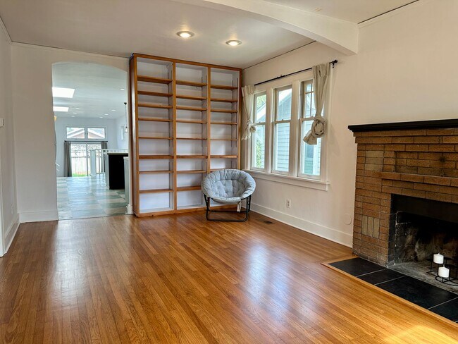 Foto del edificio - 540 N 67th St