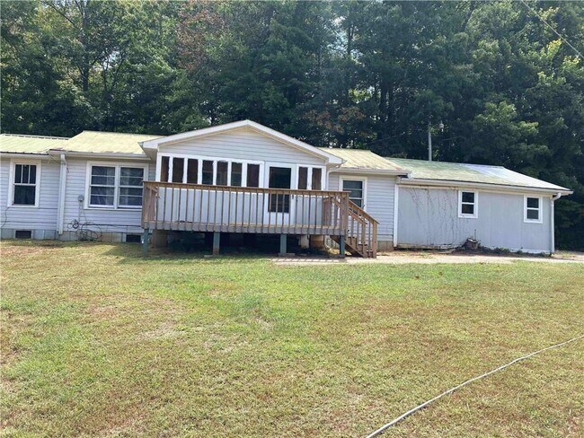 Building Photo - 1047 Horton Rd
