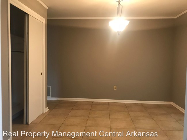 Building Photo - 4 br, 3 bath House - 15109 Faulkner Lake Rd.