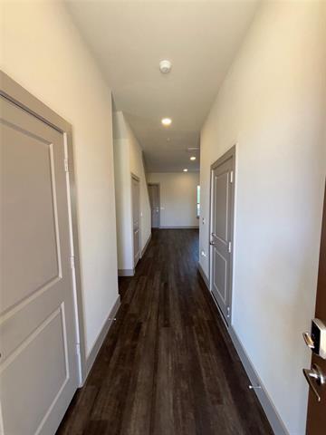 Foto del edificio - 2036 Oak Grove Ln