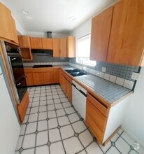 Building Photo - 1631 Van Horne Ln