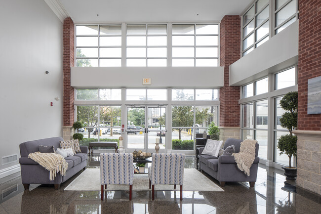 Building Photo - The Atrium @ Anderson Station: In-Unit Was...