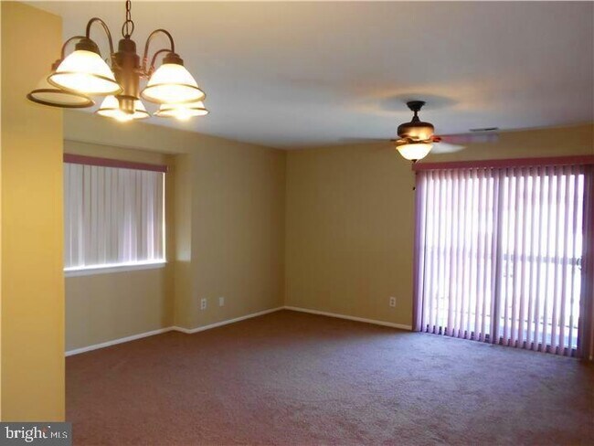 Building Photo - 1403 Britton Pl