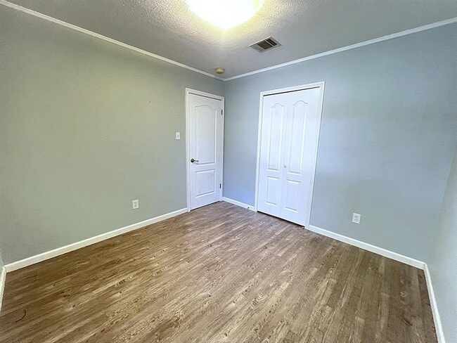 Building Photo - 3503 Walleye Way