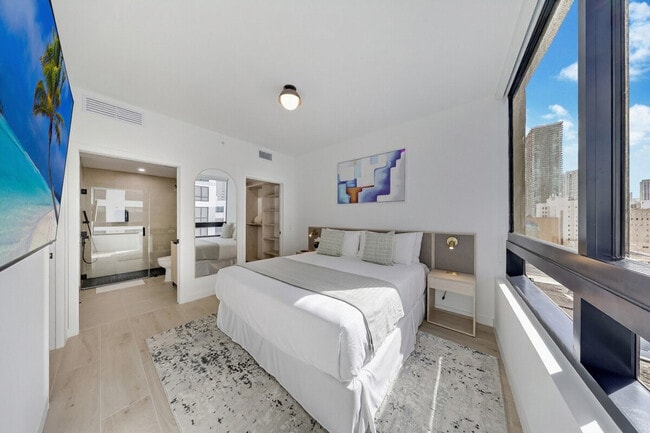 Foto del edificio - 36 NE 2nd St