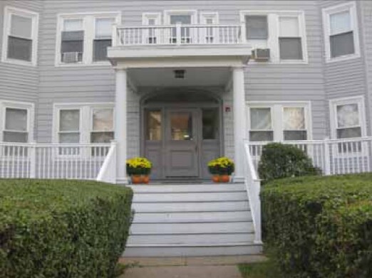 Building Photo - 105 Grovers Ave