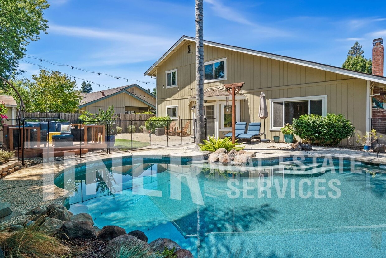 Foto principal - 7397 Flowerwood Way