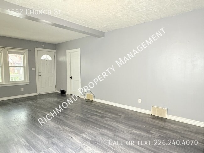 Building Photo - 1552 Church St