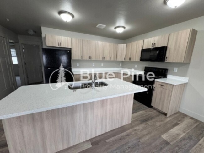 Foto del edificio - 3570 Colt Cir