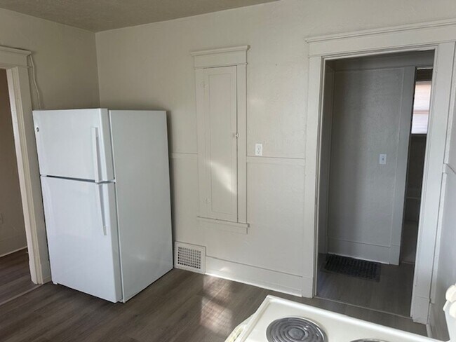 Foto del edificio - 2825 Madison Ave