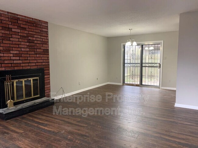 Foto del edificio - 4722 Queens Lace Ct