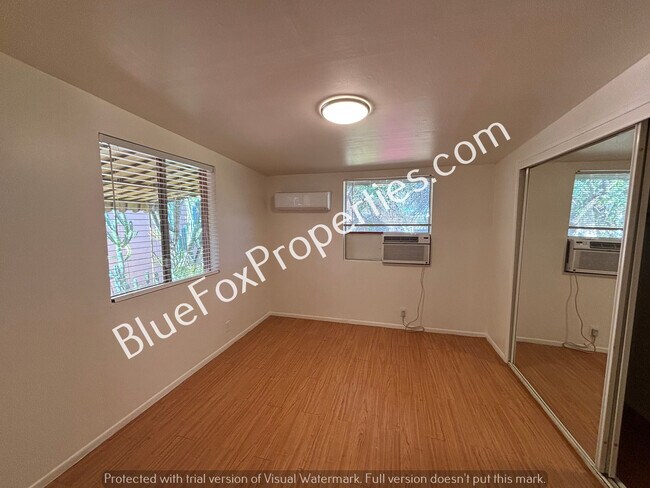 Foto del edificio - 809 N Irving Cir