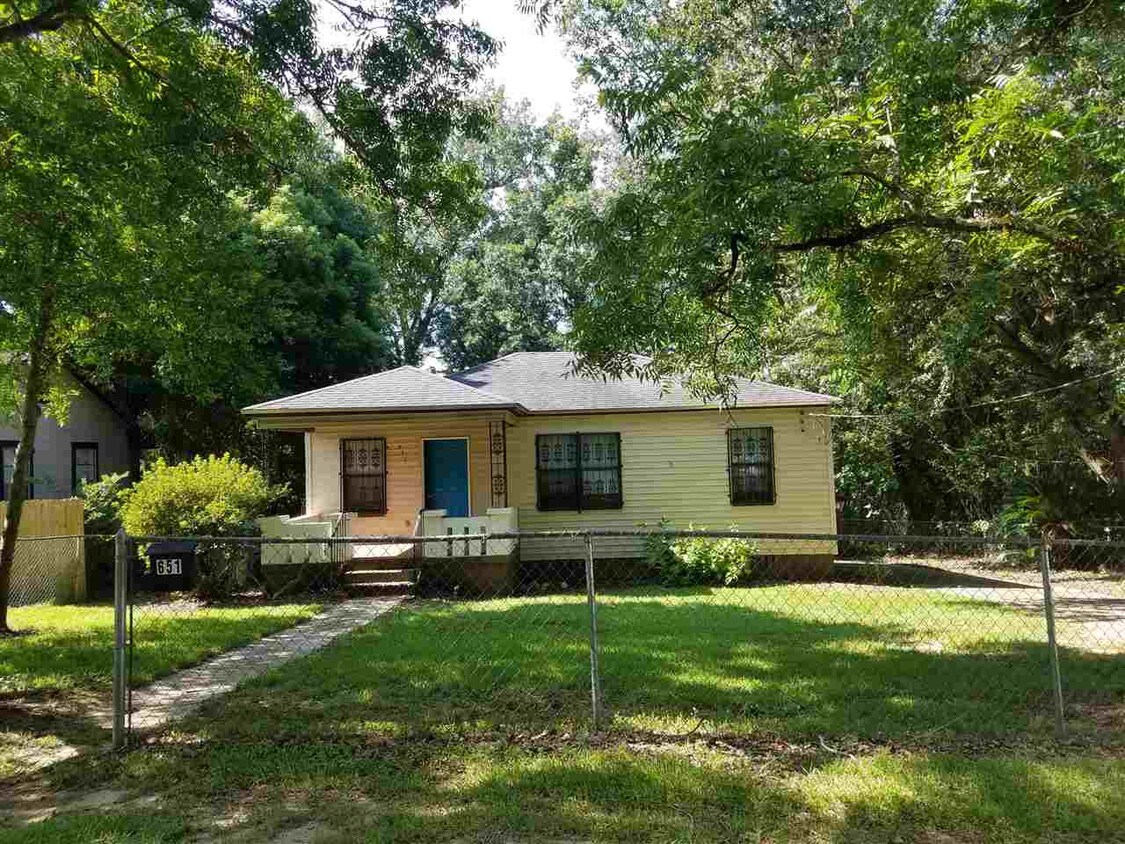 651 W 8th Ave, Tallahassee, FL 32303 House for Rent in Tallahassee