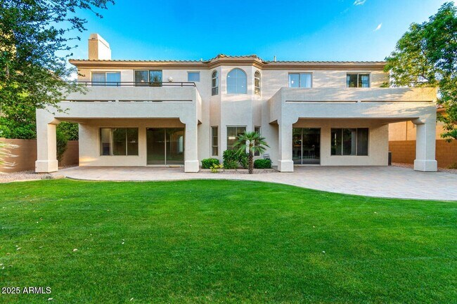 Foto del edificio - 4494 E Reins Rd