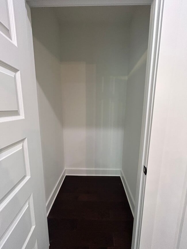 Building Photo - Home for Rent in Vestavia Hills, AL!!! Ava...