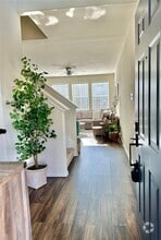 Building Photo - 75 Blue Creek Pl
