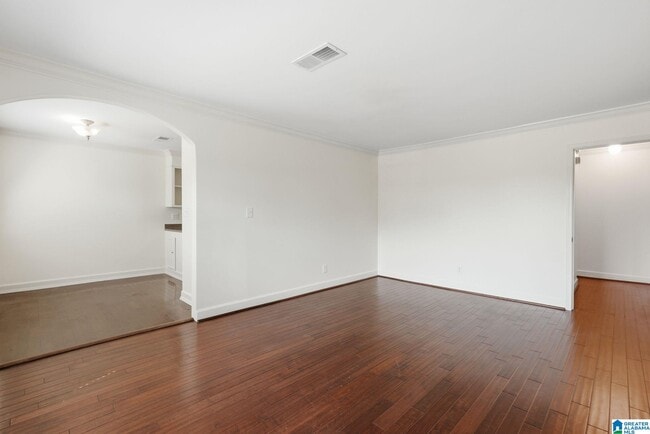 Building Photo - 3127 Lancaster Ct