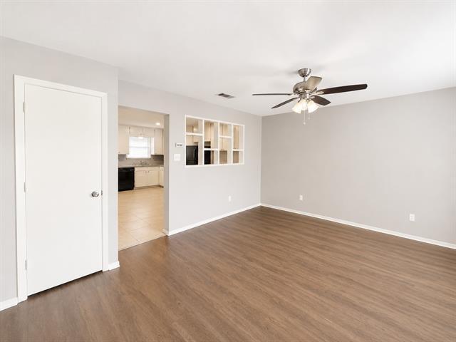 Building Photo - 509 S Beverly St