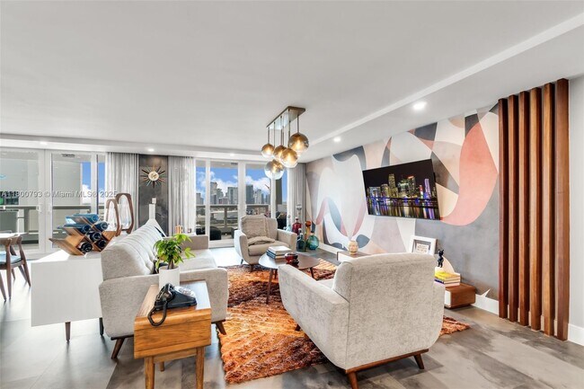 Foto del edificio - 1717 N Bayshore Dr