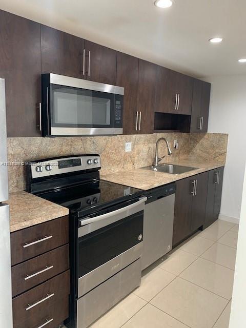 Foto principal - 4190 NW 79th Ave